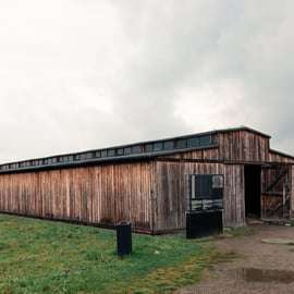 Excursão Guiada Auschwitz-Birkenau Saindo de Cracóvia e Busca no Hotel
