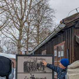 Da Cracovia: Tour guidato di Auschwitz-Birkenau e opzioni di prelievo