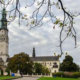 Desde Cracovia: Excursión a Częstochowa, la Virgen Negra y Lagiewniki