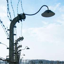 Excursão Guiada Auschwitz-Birkenau Saindo de Cracóvia e Busca no Hotel