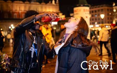 Pub Crawl - 1 ora di Open Bar e poi Vip in 5 club - Cracovia