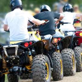 Cracovia: Tour in quad fuoristrada estremo con pranzo al barbecue