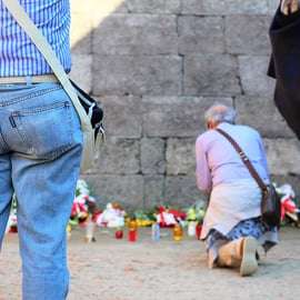 Da Cracovia: Tour per piccoli gruppi di Auschwitz Birkenau con servizio di prelievo