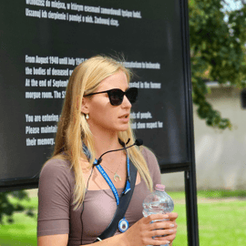 De Cracóvia: Auschwitz e Birkenau - Visita totalmente guiada e serviço de busca