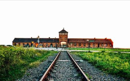 Desde Cracovia: Excursión a Auschwitz-Birkenau y la Fábrica de Schindler