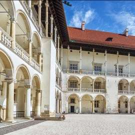Cracóvia: Visita guiada ao Castelo de Wawel com ingressos de entrada