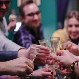 Cracóvia: Prova de vodka num bar escondido