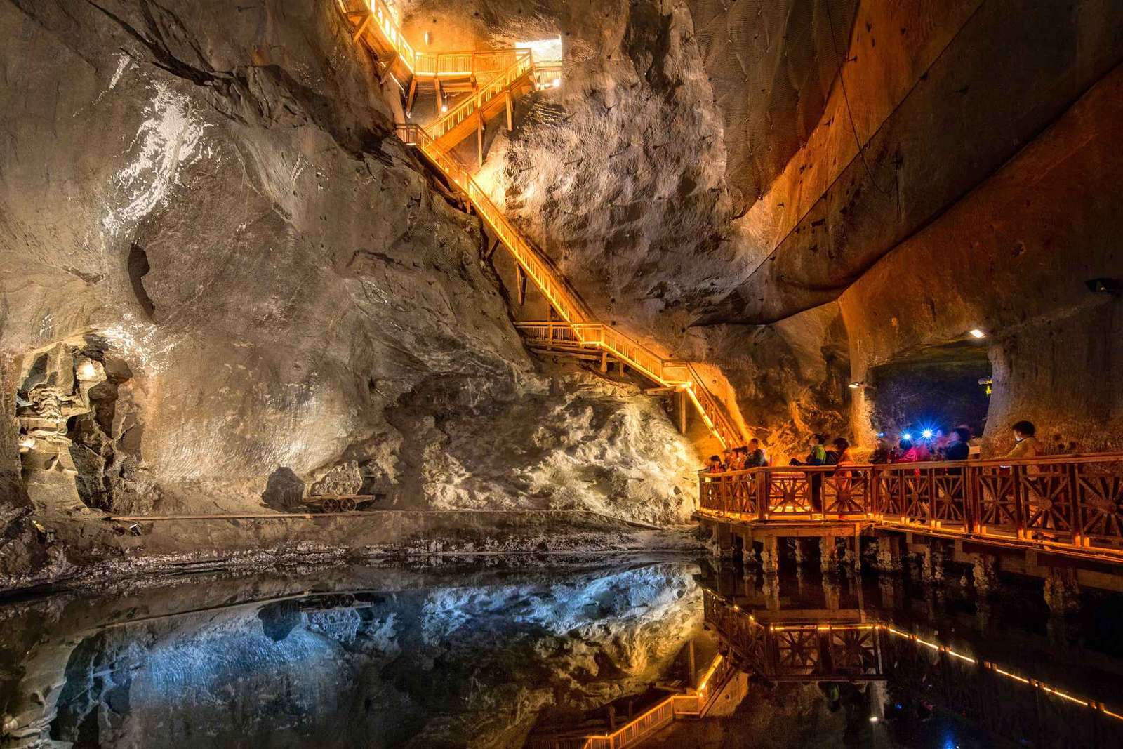 De Cracóvia: Visita à mina de sal de Wieliczka
