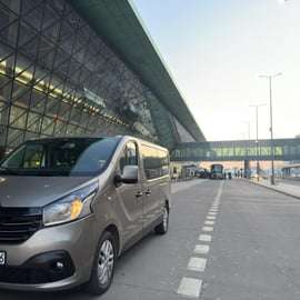 Translado privado do aeroporto de Cracóvia - Centro da cidade de Cracóvia