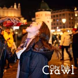 Pub Crawl - 1 ora di Open Bar e poi Vip in 5 club - Cracovia