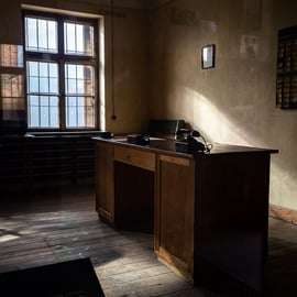 Da Cracovia: Tour guidato di Auschwitz-Birkenau di un giorno intero