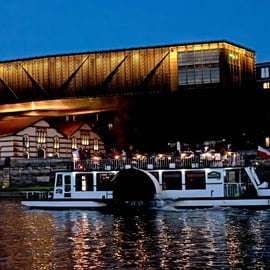 Cracovia: crociera serale di un'ora sul fiume Vistola