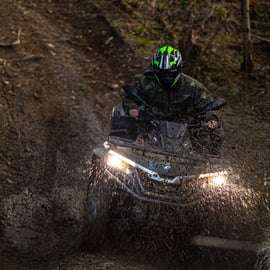De Cracóvia: Passeio Radical de Quadriciclo 4x4