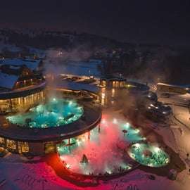 Cracóvia: Visita a Zakopane e às Termas e serviço de busca no hotel