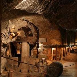 De Cracóvia: visita guiada à mina de sal de Wieliczka com transporte