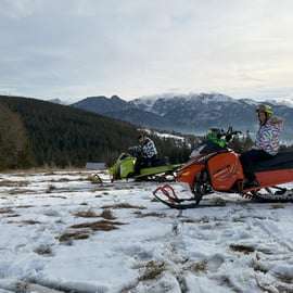 Da Cracovia: Tour in motoslitta e bagni termali di Zakopane