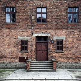 Tour guiado desde Cracovia a Auschwitz Birkenau y visita al gueto