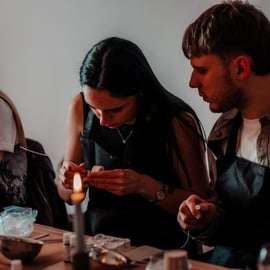 Cracovia: taller para hacer tu propia vela con vino y música