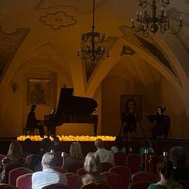 Cracóvia: Concerto Queen à Luz de Velas no Royal Chopin Hall