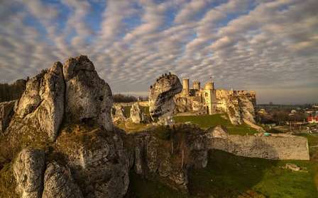 Desde Cracovia: Parque Nacional de Ojców y Visita al Castillo de Ogrodzieniec
